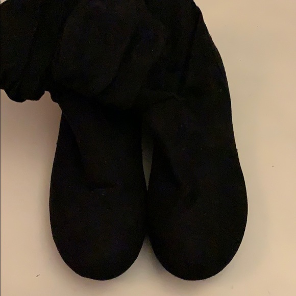 Booties - Picture 4 of 4